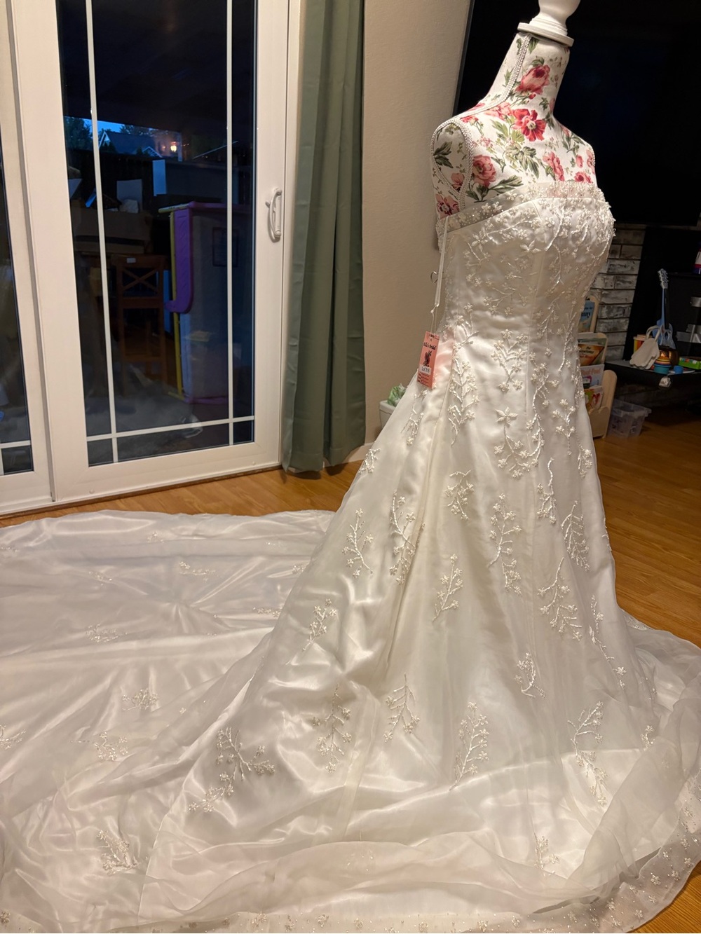 MoriLee size 12 Strapless Wedding Gown